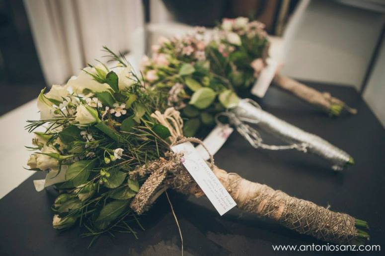 11081063_426341877525216_3377576439749454133_n